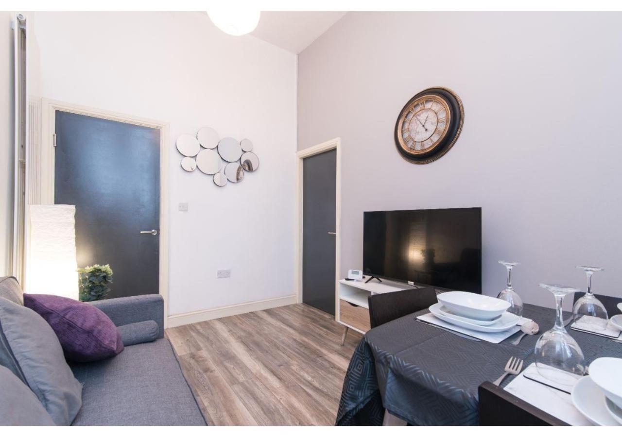 Derby - 124 Osmaston Lovely 1 Bedroom Apartment Buitenkant foto